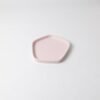 ASSIETTE HEXAGONALE EN MELAMINE ROSE DIM 19*17.8*2.1